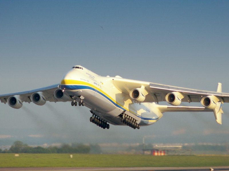 АН-124 Мрия