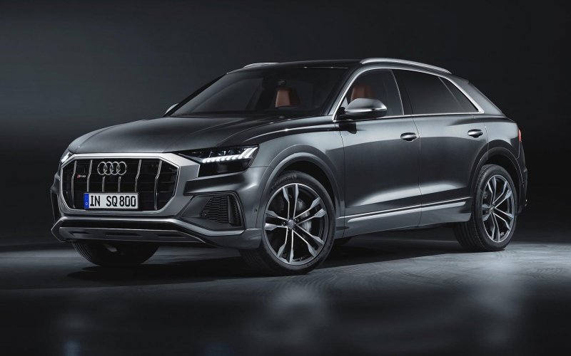 Новый Audi q8 2021