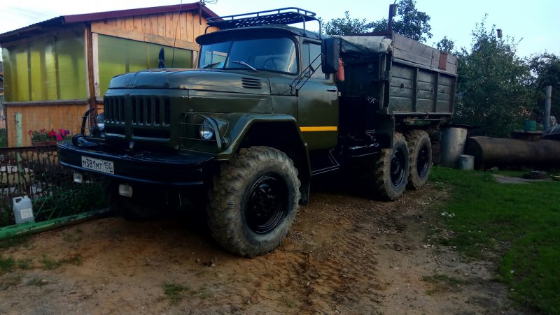 ЗИЛ-131 грузовой автомобиль
