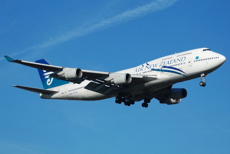 Boeing 747-137 1965