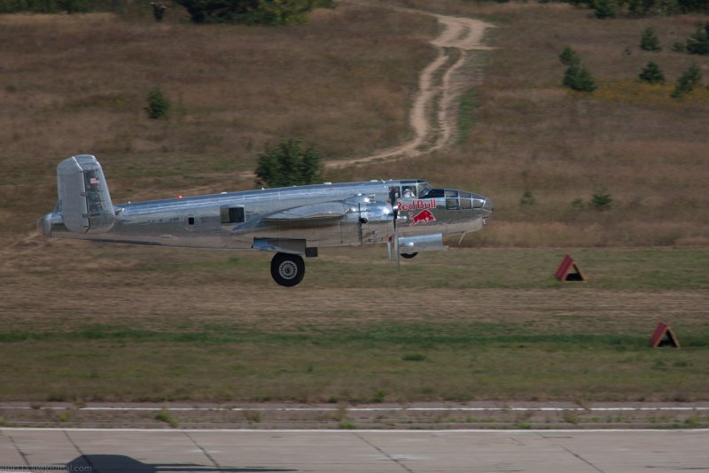 Самолет х 25 б