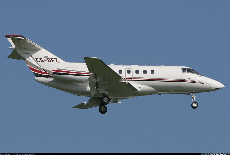 H25b самолет
