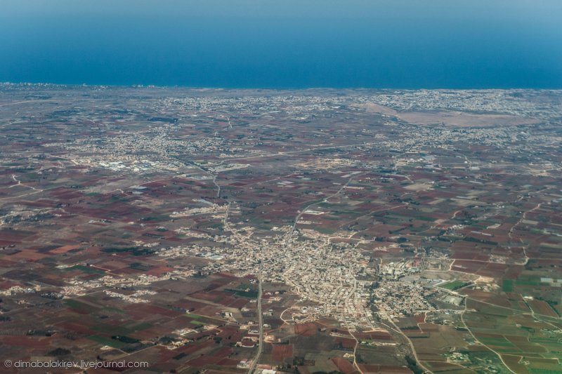 Ларнака пляж у аэропорта