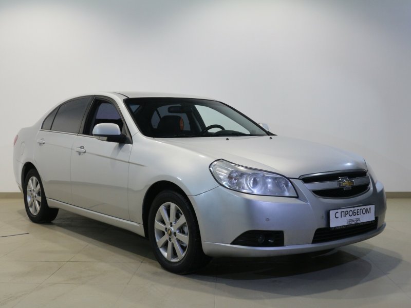 Чёрная Chevrolet Epica 2008