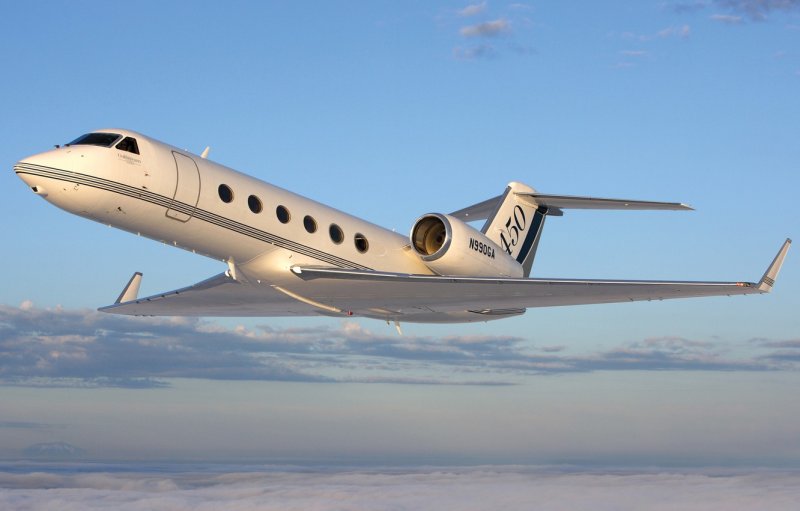 Самолет Гольфстрим g450