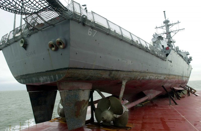 DDG-67 «Коул» (Cole)