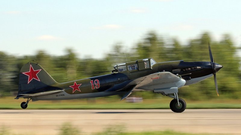 Советский Штурмовик ил-2