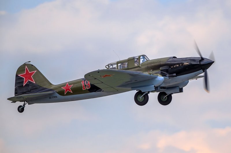 Самолёт ил-2 Штурмовик