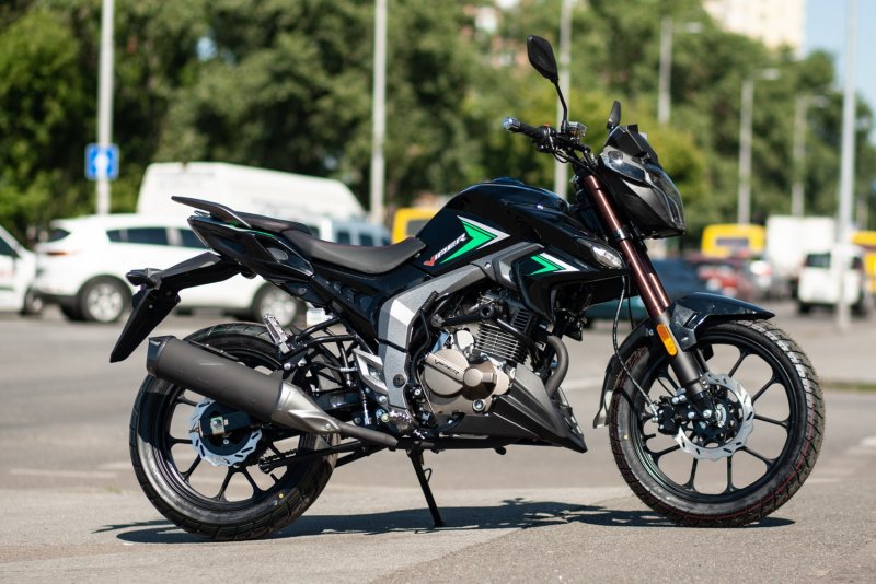 Viper v150a Street