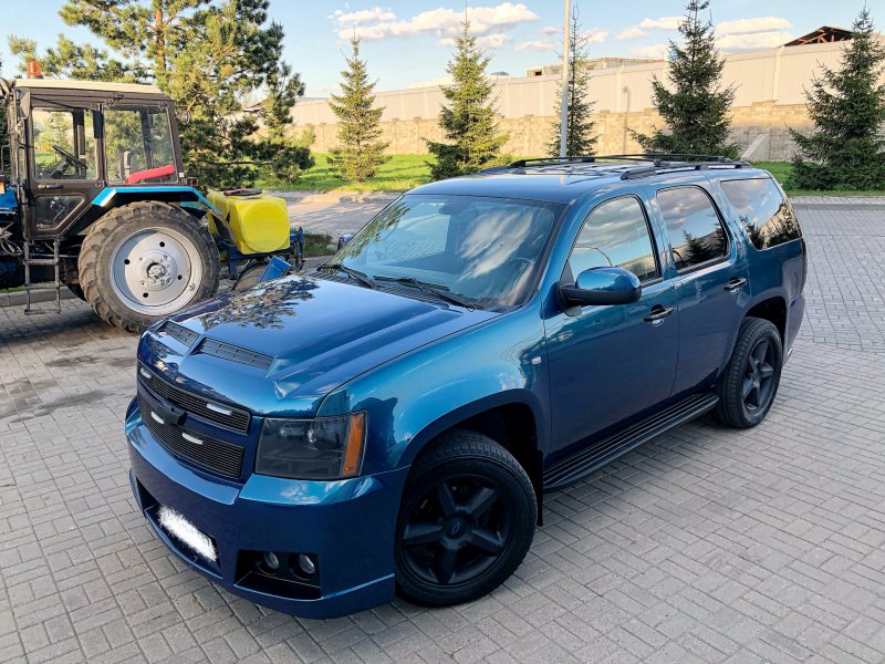 Тюнингованный Шевроле Тахо 900