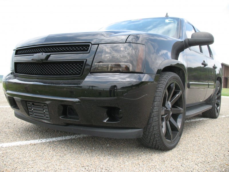 Chevrolet Tahoe 2007 Tuning черная решетка
