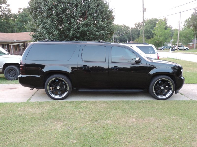 Chevrolet Tahoe 2008 long