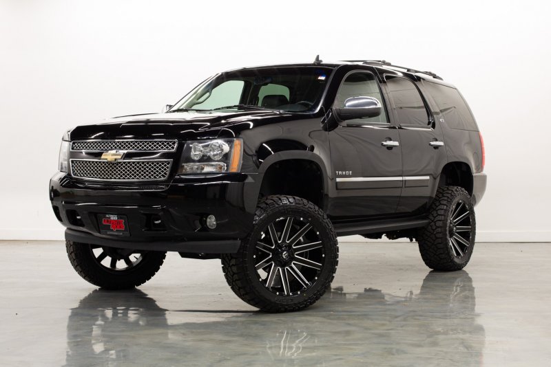 Chevrolet Tahoe Lifted