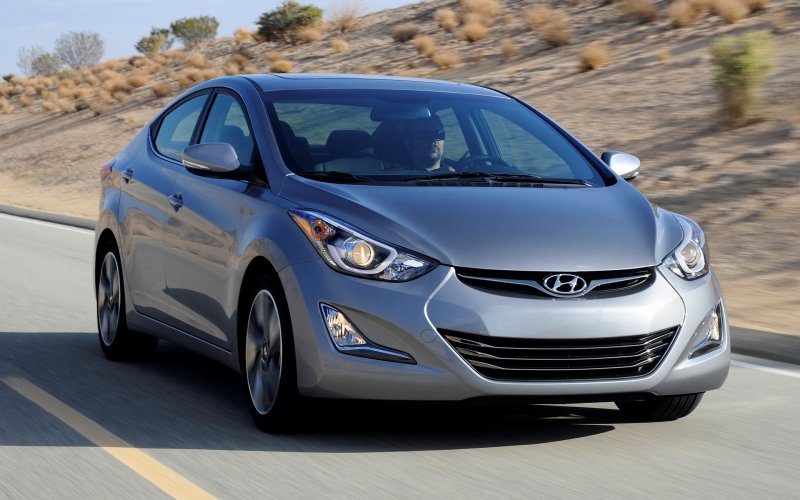 Hyundai Elantra MD белый