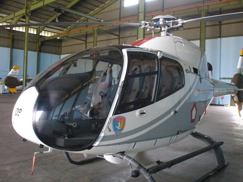 Cessna 337 салон