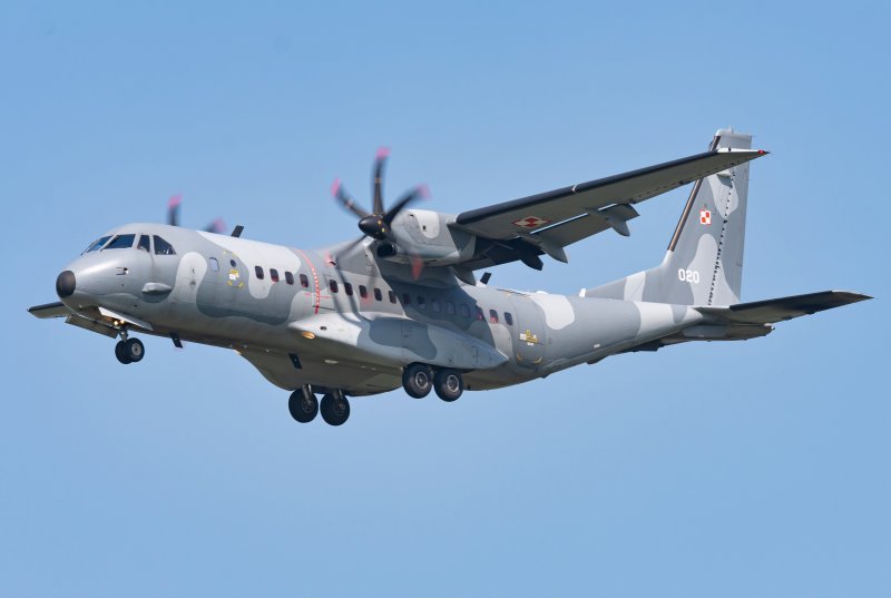 Casa c-295m
