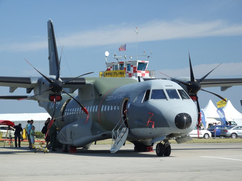 Casa c-295
