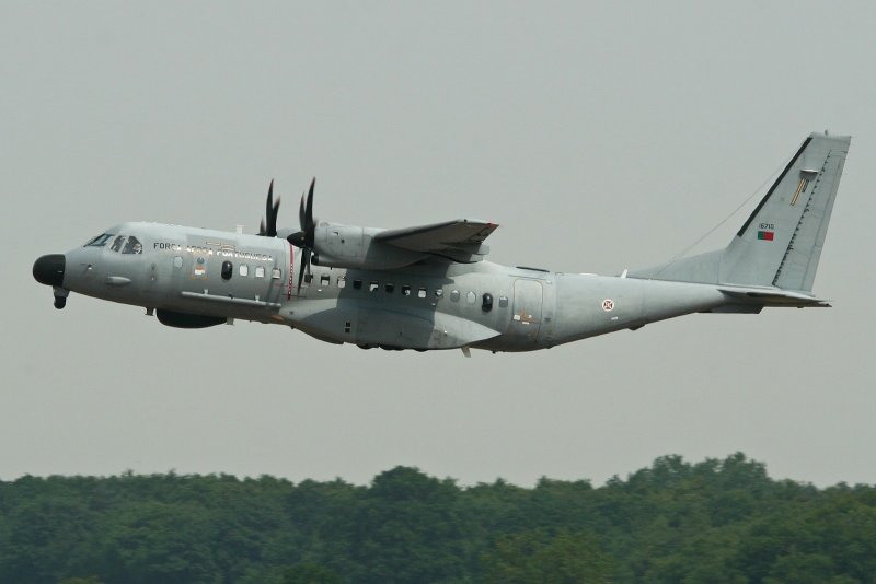 Casa c-295