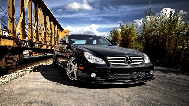 Mercedes Benz 1920 1080