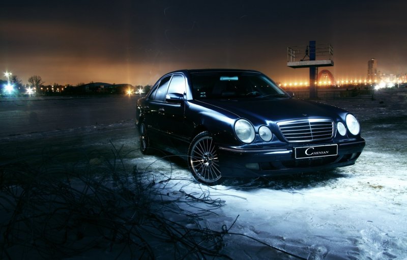 Mercedes-Benz w210