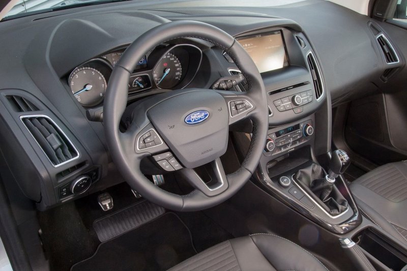 Ford Focus 2014 салон