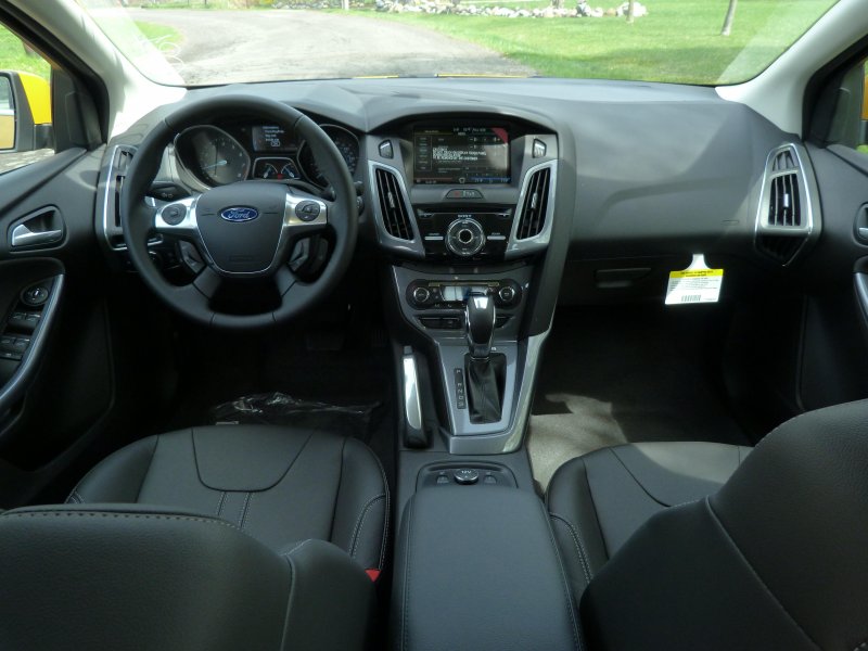 Ford Focus 2012 Titanium