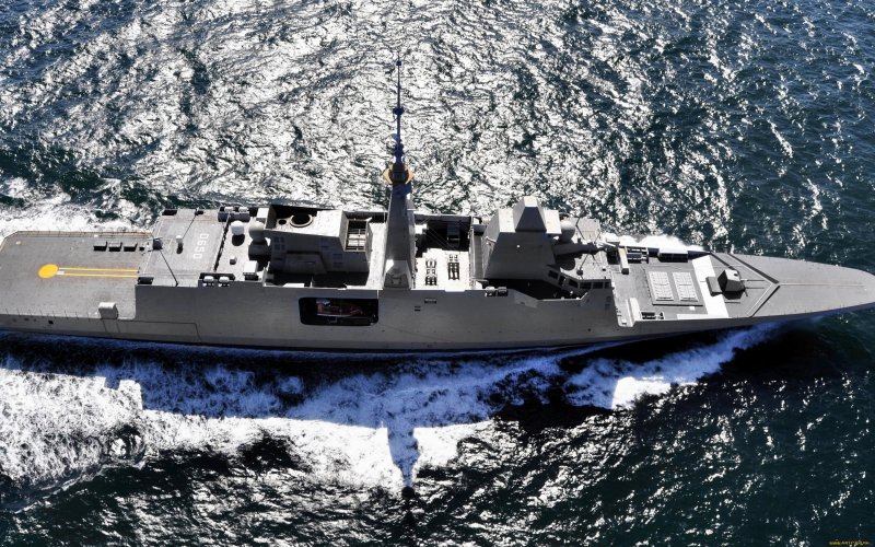 Battleship Destroyer