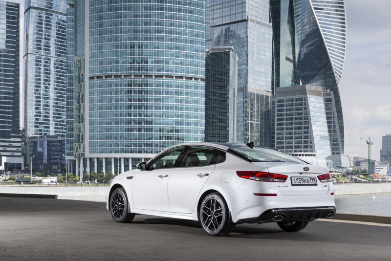Kia Optima gt 2021