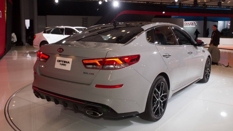 Kia Optima gt 2019