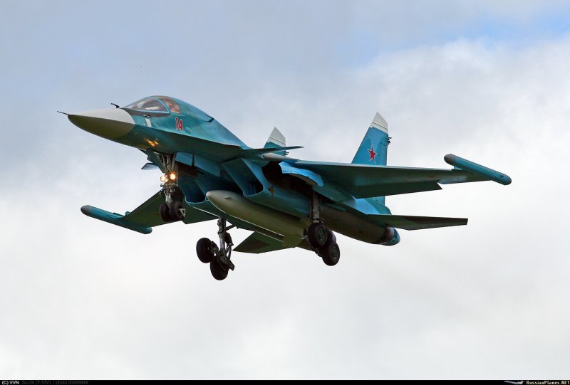 Самолет Су 34