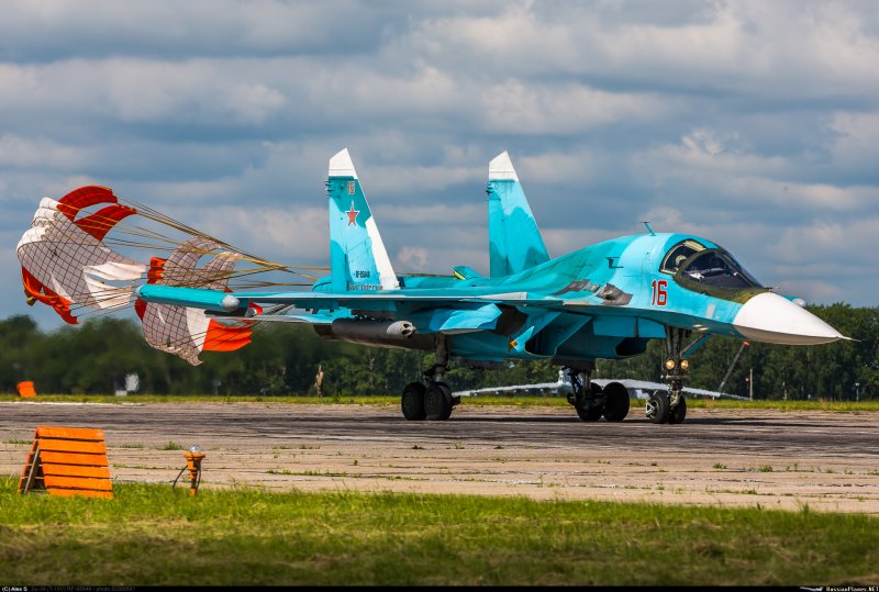 Штурмовик Су-34