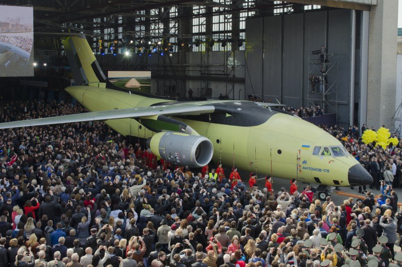 АН 178 Перу