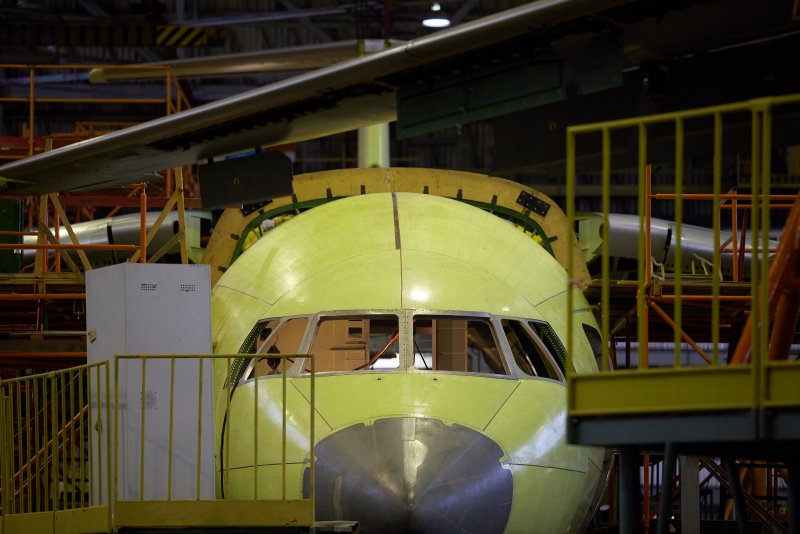 Военно-транспортный самолет АН-178-100р
