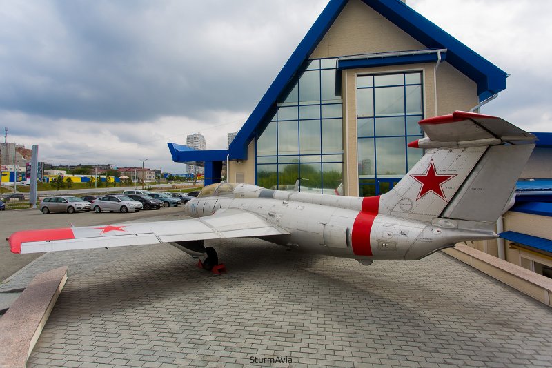 Аэро л-29 Дельфин