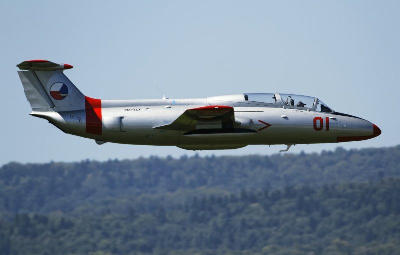 Aero l-29 Delfin