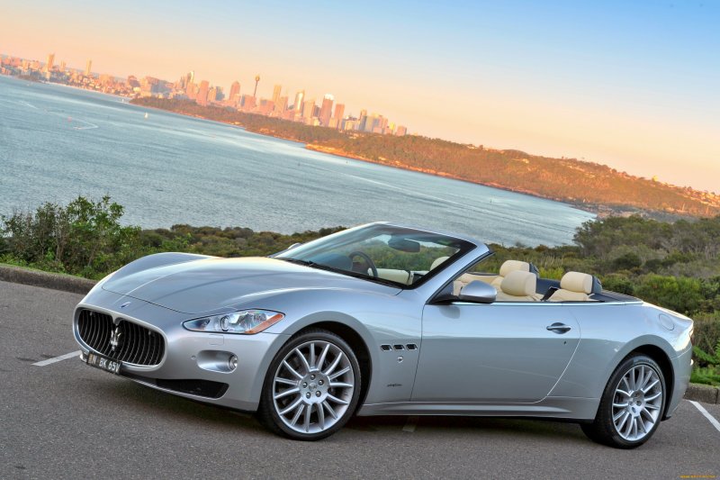 Maserati GRANCABRIO 2018