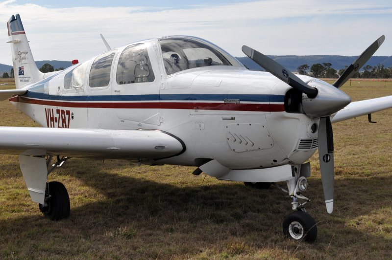 Самолёт Bonanza v 35a