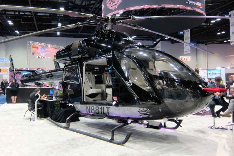 Вертолёт uh-60 Black Hawk