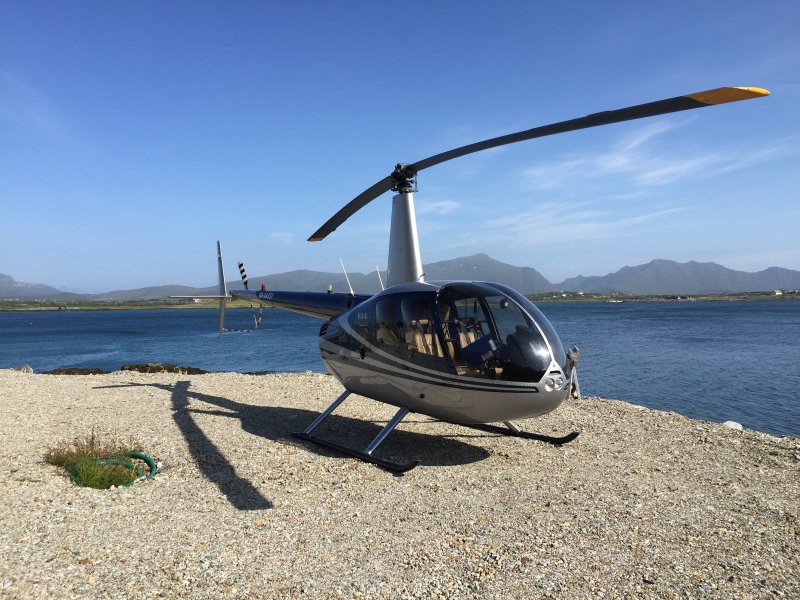 Вертолёт uh-60 Black Hawk