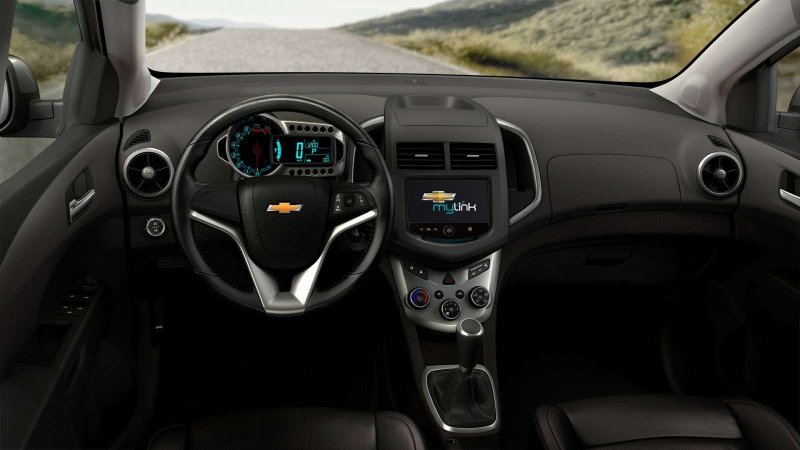 Chevrolet Aveo t200 салон