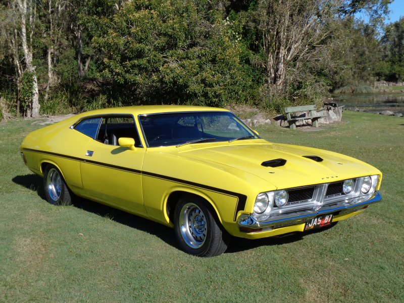 Ford Falcon 2