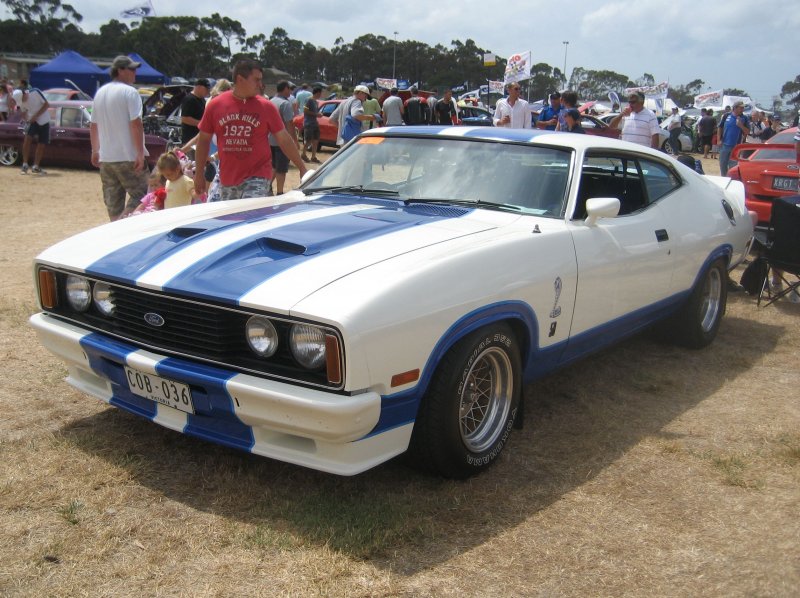 Ford Falcon 16