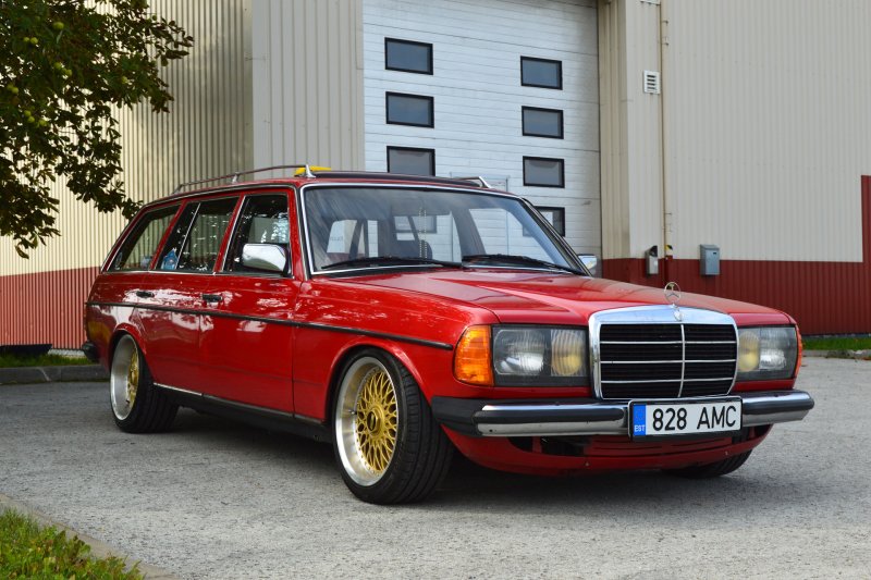 Mercedes-Benz w123