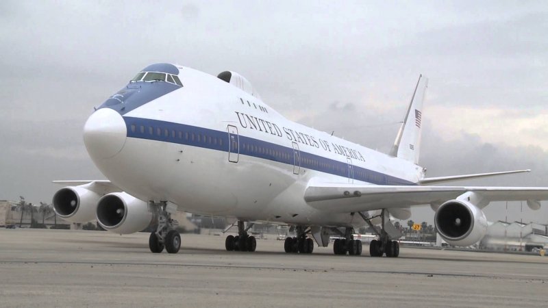 E 4 B Nightwatch самолет Судного дня