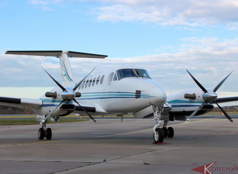 Турбовинтовой самолет King Air 350