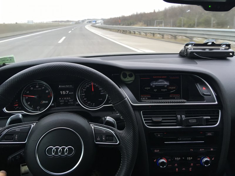 Audi а6 рулём ночью