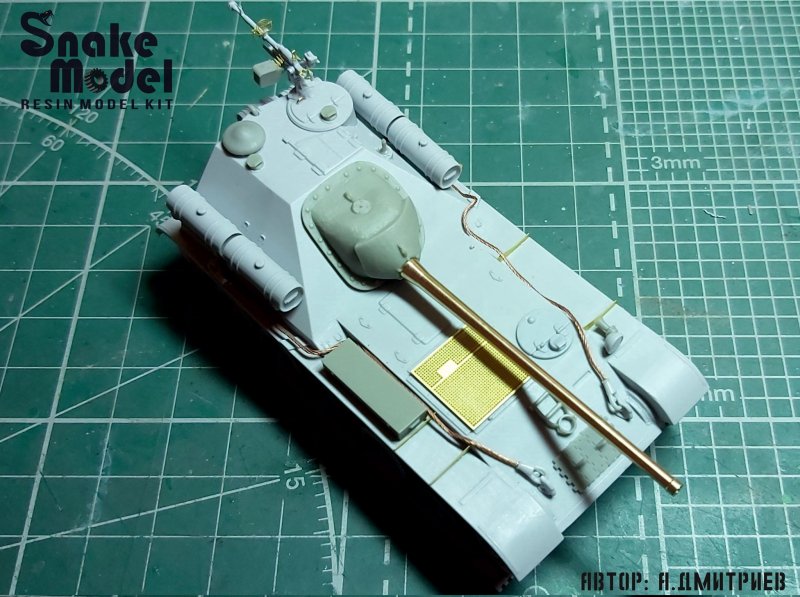 Snake model Су-101