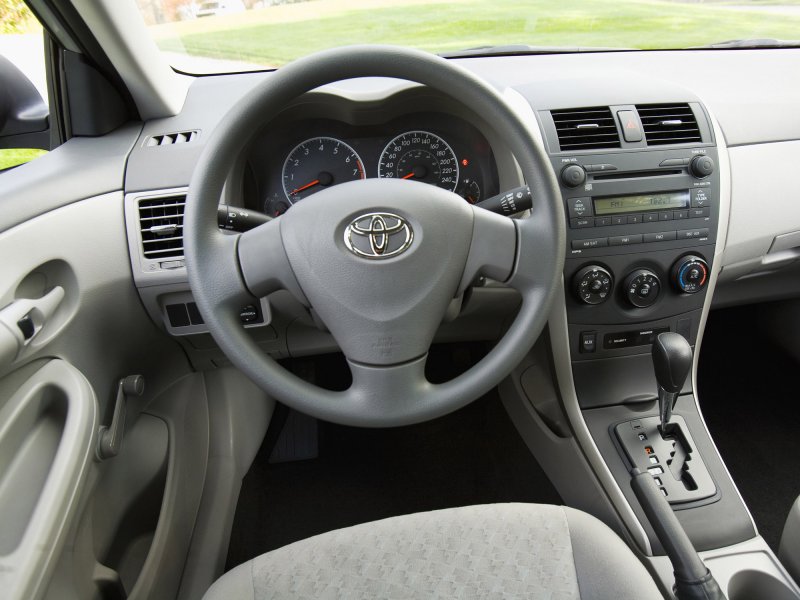 Toyota Corolla 2008 салон