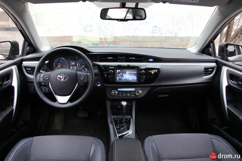 Corolla 2014 салон