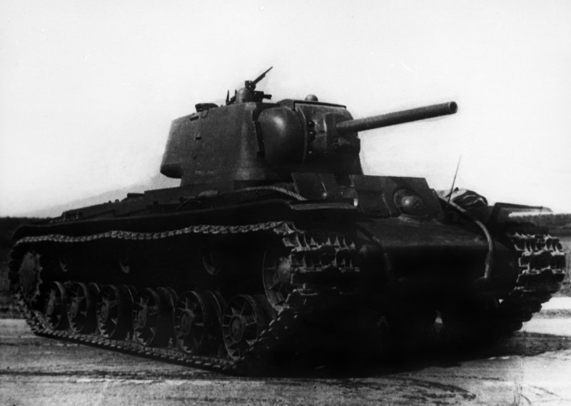 Т-34 И кв-1